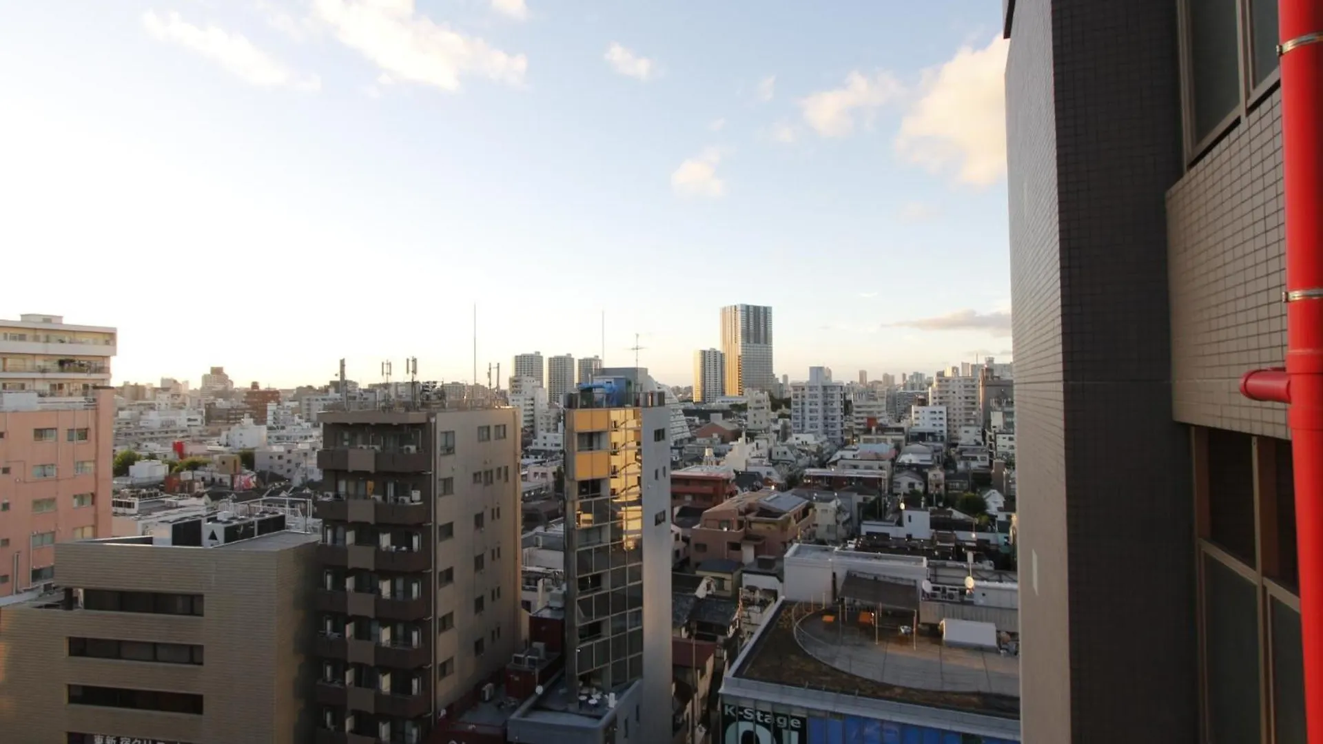 Praz Tower Higashi Shinjuku - Vacation Stay 17366 Tokyo 0*,  Japan